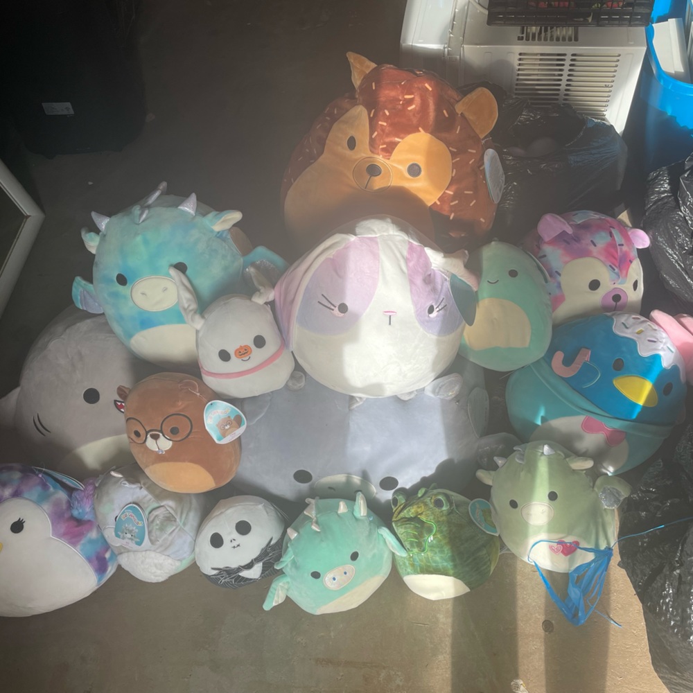 SQUISHMALLOW FOR SALE! PLEASE READ BELOW!